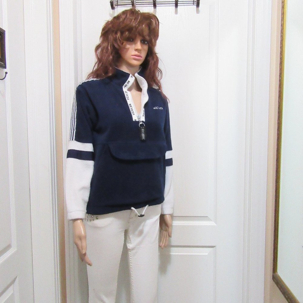 Fuzzy type top Nevada Medium 12